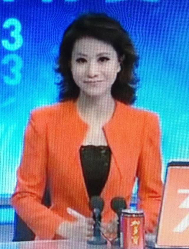 央视体育主持人(央视体育主持人杨健)